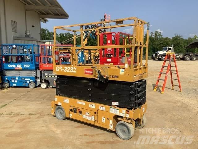 Genie GS-3232 Scissor Lifts