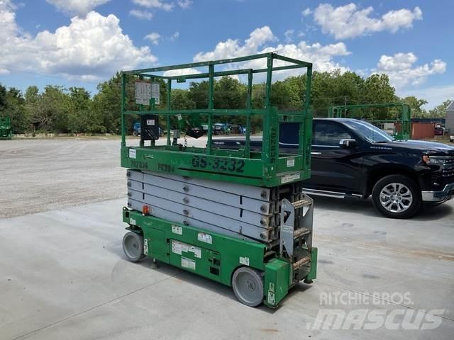 Genie GS-3232 Scissor Lifts