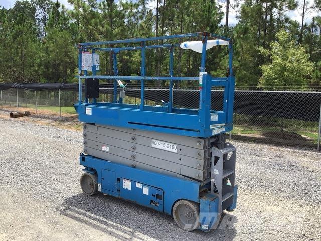 Genie GS-3232 Scissor Lifts