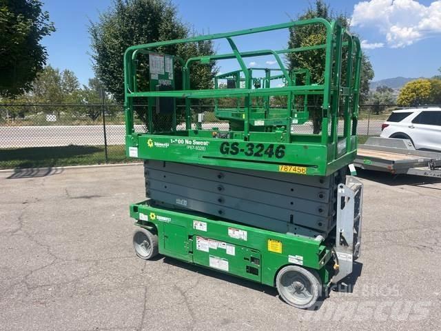 Genie GS-3246 Scissor Lifts