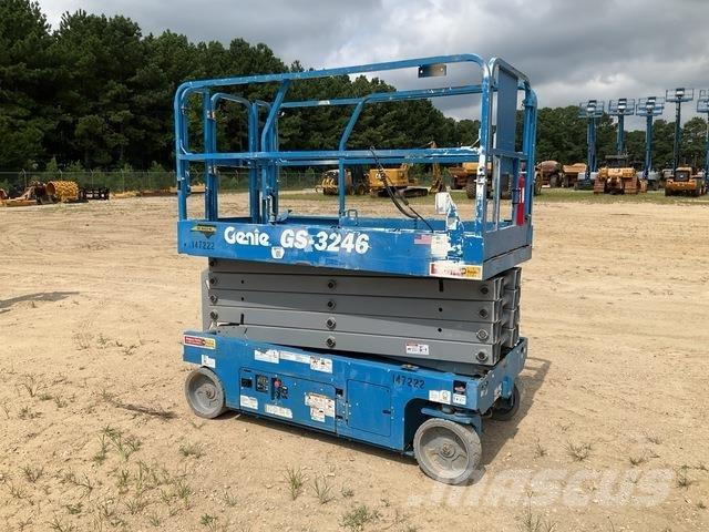 Genie GS-3246 Scissor Lifts