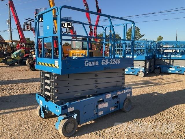 Genie GS-3246 Scissor Lifts