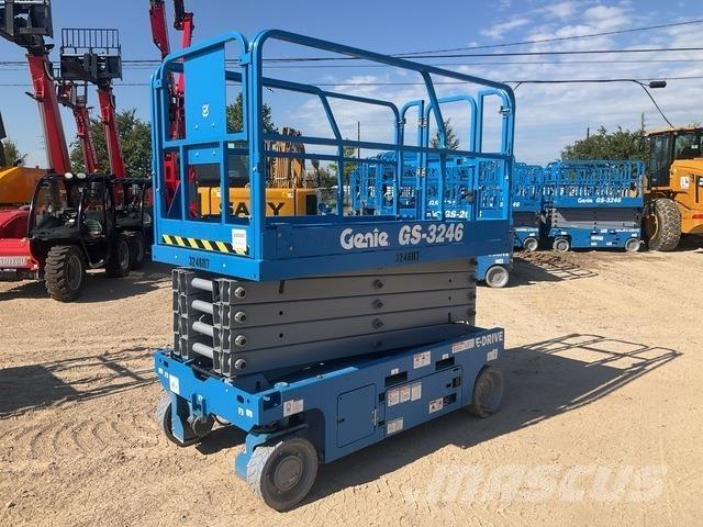 Genie GS-3246 Scissor Lifts