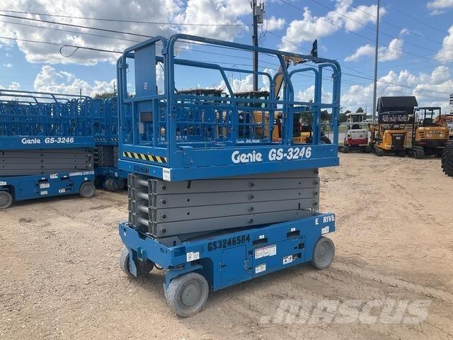 Genie GS-3246 Scissor lifts
