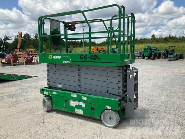 Genie GS-4047 Scissor Lifts