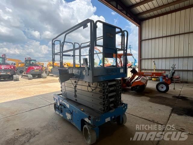 Genie GS-4047 Scissor Lifts