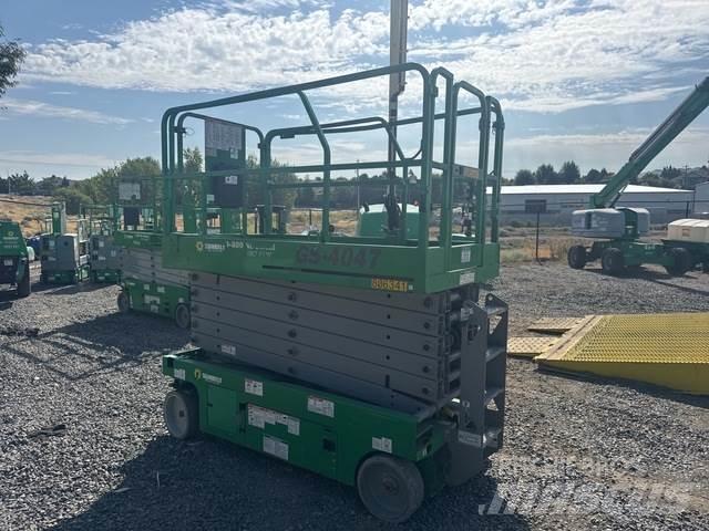 Genie GS-4047 Scissor Lifts
