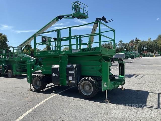 Genie GS-4390 Scissor Lifts
