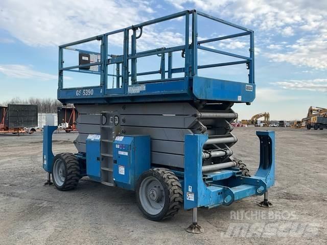 Genie GS-5390 Scissor Lifts