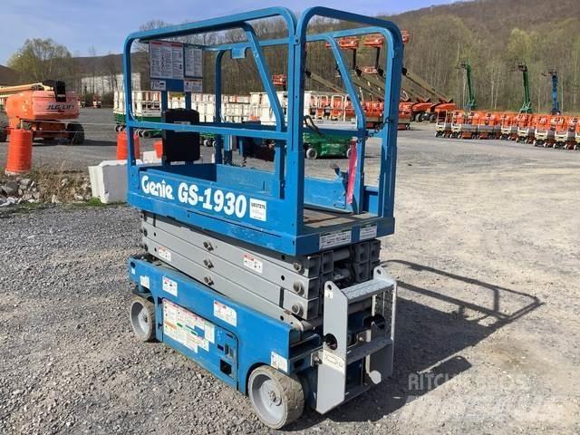 Genie GS1930 Scissor Lifts