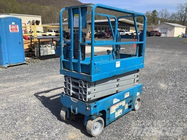 Genie GS1930 Scissor Lifts