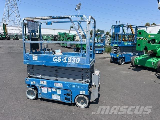 Genie GS1930 Scissor Lifts