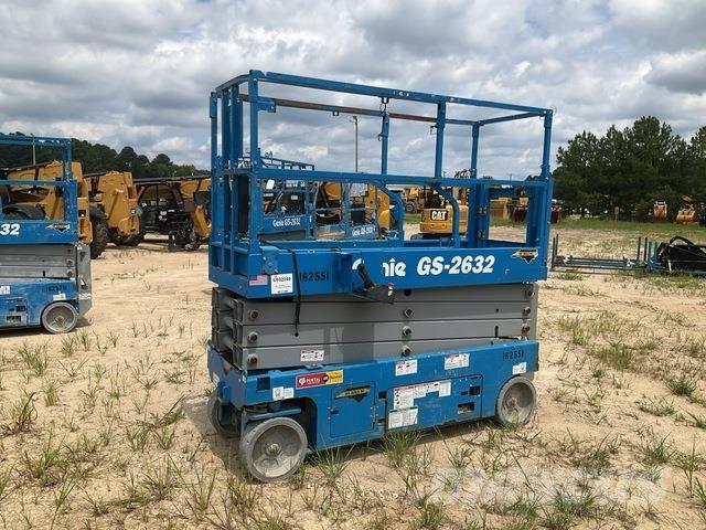 Genie GS2632 Scissor Lifts