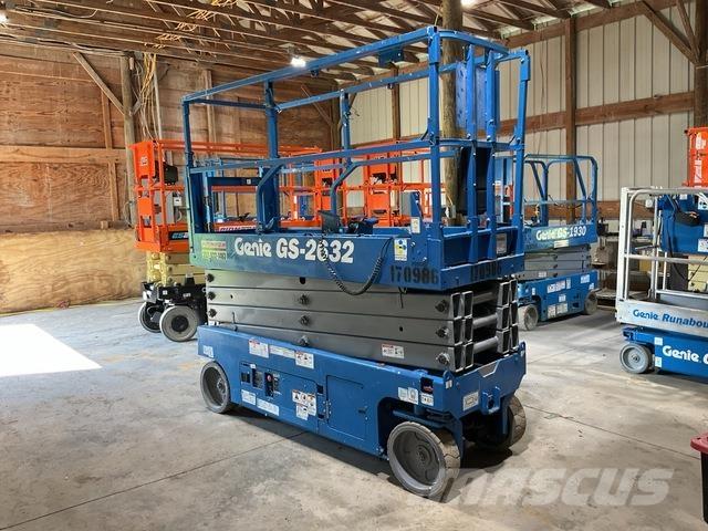 Genie GS2632 Scissor Lifts