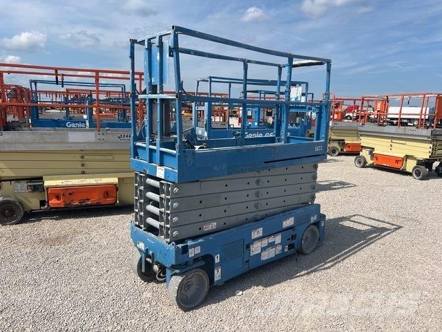 Genie GS3232 Scissor Lifts