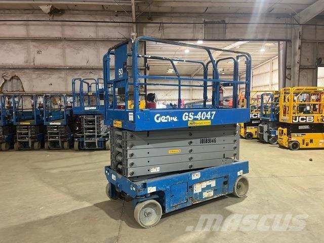 Genie GS4047 Scissor Lifts