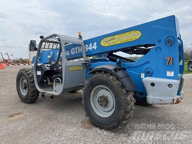 Genie GTH-844 Telescopic Handlers