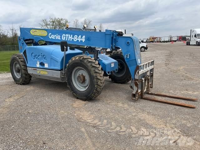 Genie GTH-844 Telescopic Handlers