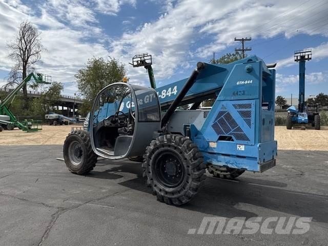 Genie GTH-844 Telescopic Handlers