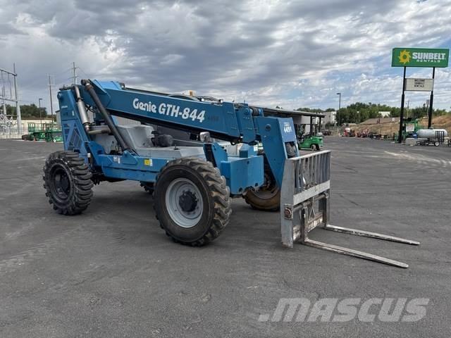 Genie GTH-844 Telescopic Handlers