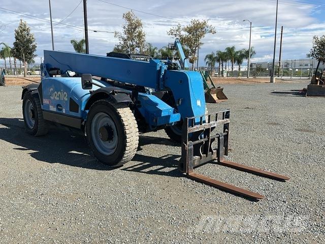Genie GTH-844 Telescopic Handlers