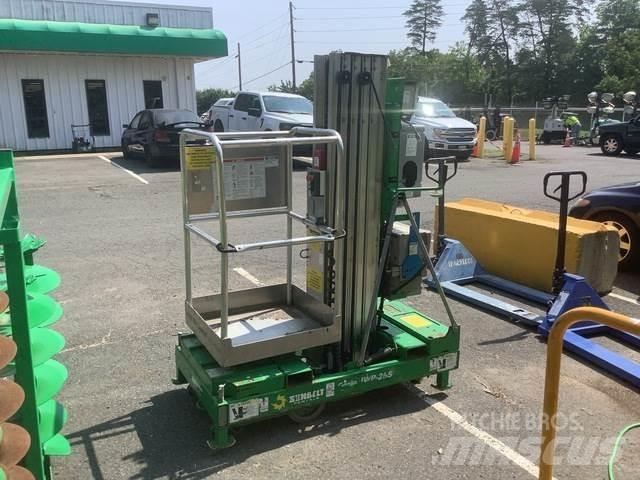 Genie IWP-25S Vertical mast lifts