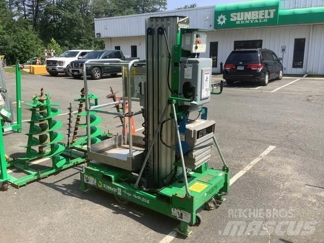 Genie IWP-25S Vertical mast lifts