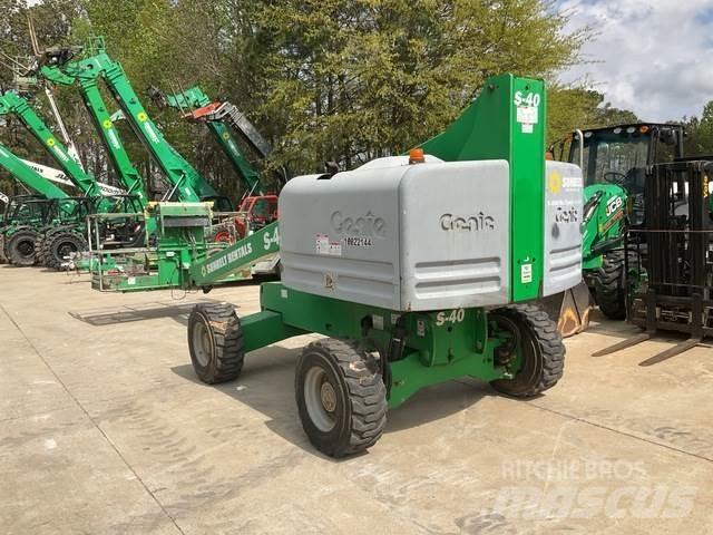 Genie S-40 Other