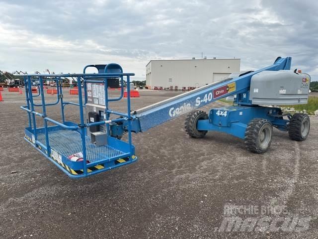 Genie S-40 Other