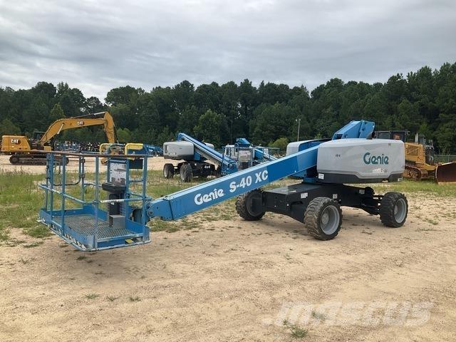 Genie S-40XC Telescopic boom lifts