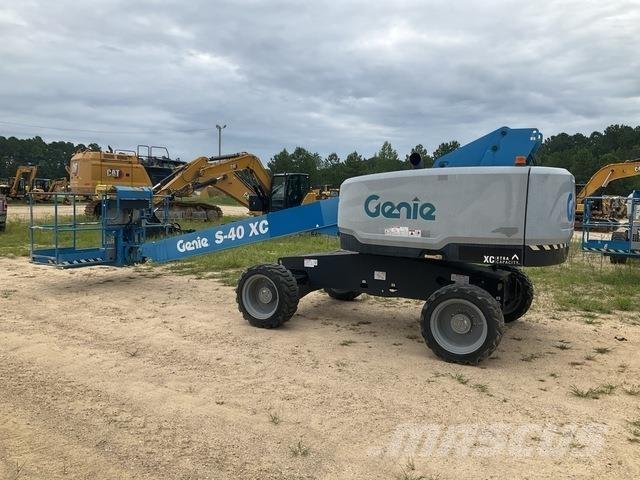 Genie S-40XC Telescopic boom lifts