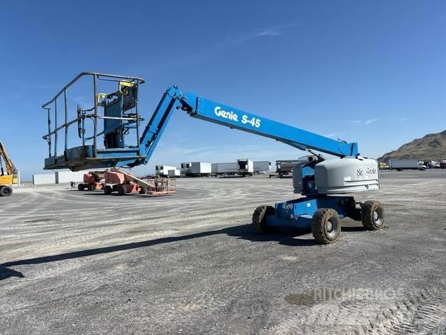 Genie S-45 Other