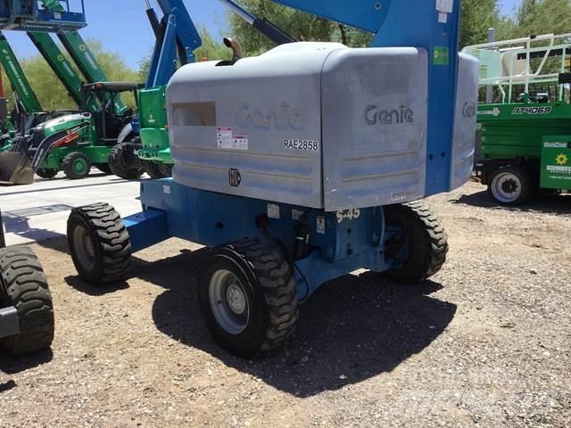 Genie S-45 Other
