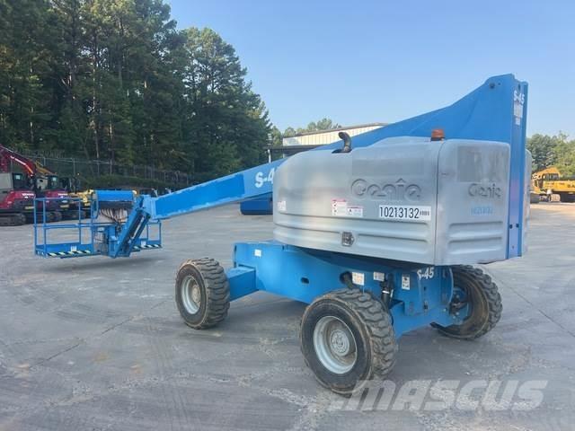 Genie S-45 Other