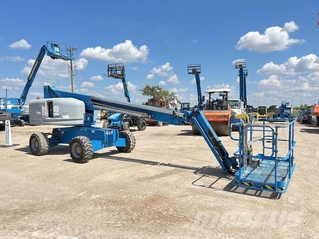 Genie S-45 Telescopic boom lifts