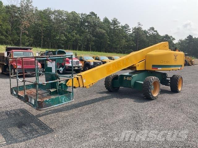 Genie S-60 Telescopic boom lifts
