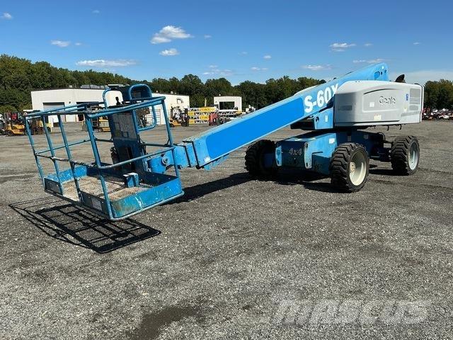 Genie S-60X Telescopic boom lifts