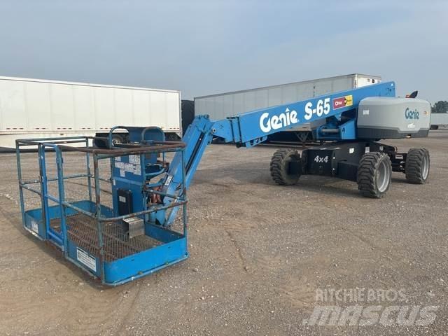 Genie S-65 Other