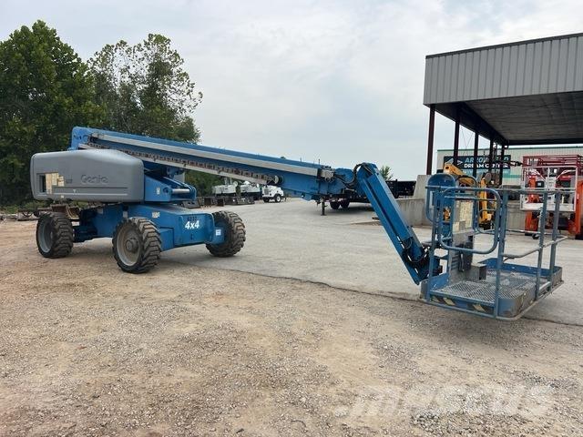 Genie S-65 Telescopic boom lifts