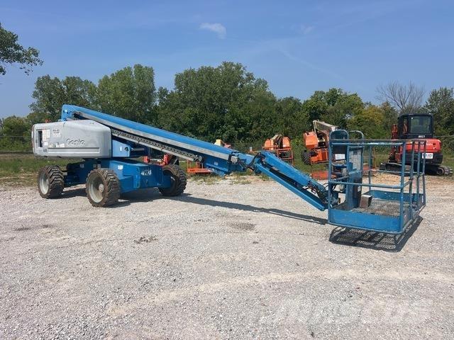 Genie S-65 Telescopic boom lifts