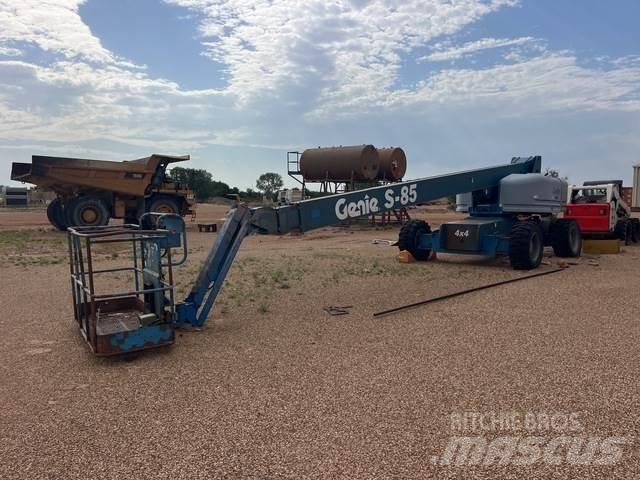 Genie S-85 Other