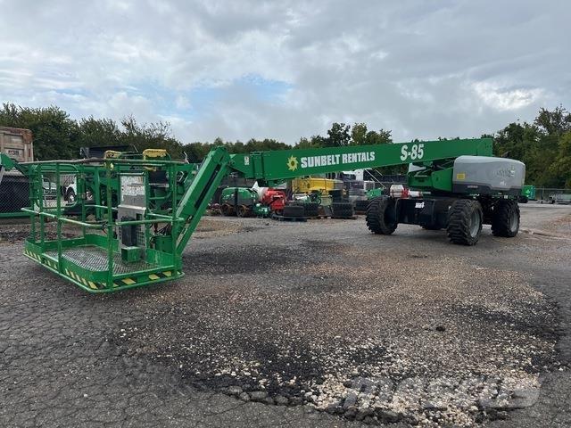 Genie S-85 Telescopic boom lifts