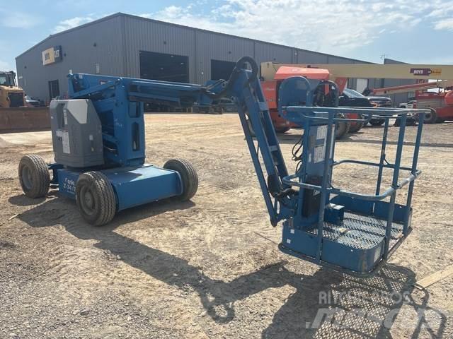 Genie Z-34/22 Articulated boom lifts