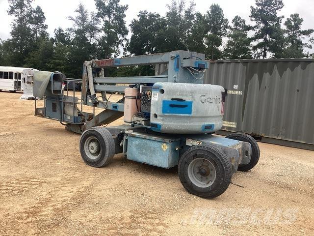 Genie Z-45/25 Articulated boom lifts