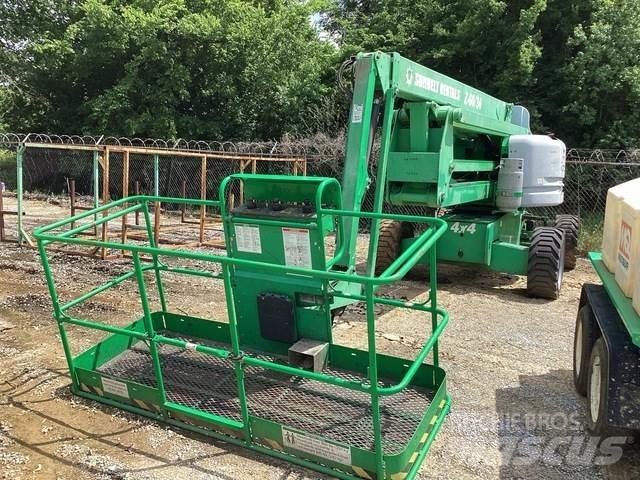 Genie Z-60/34 Articulated boom lifts