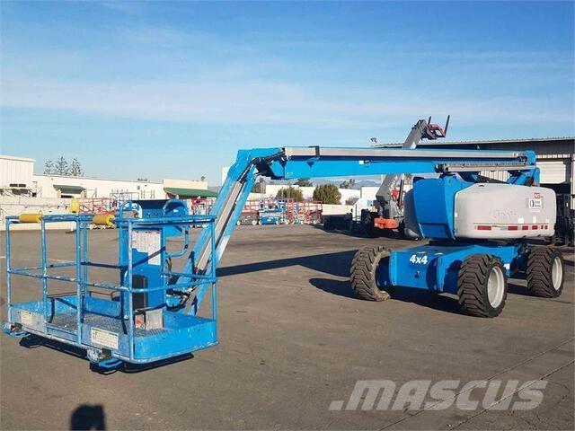 Genie Z-80/60 Articulated boom lifts