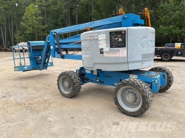 Genie Z45/25J Articulated boom lifts