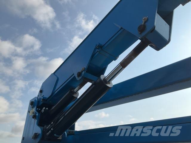 Genie Z45XC Articulated boom lifts