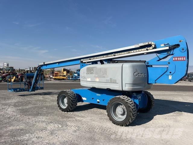 Genie Z80/60 Articulated boom lifts