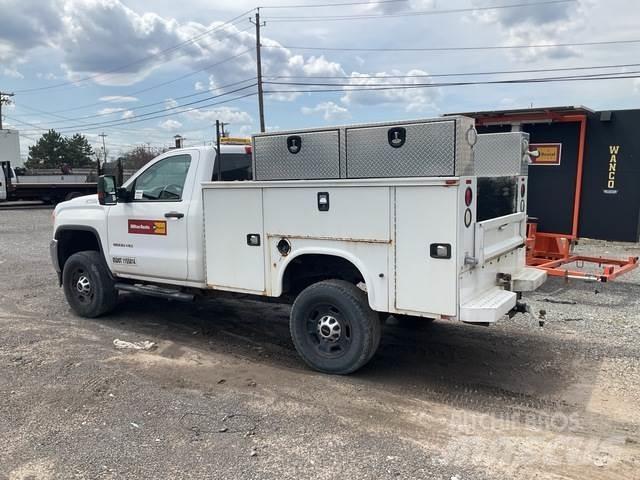 GMC 2500 HD Pickup Trucks